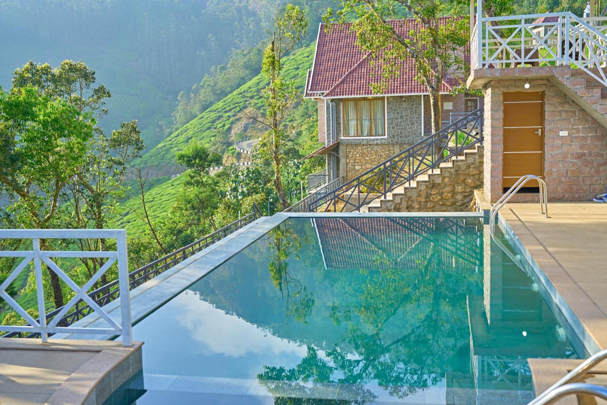 Hotel The Planet Munnar à Suryanelli Extérieur photo